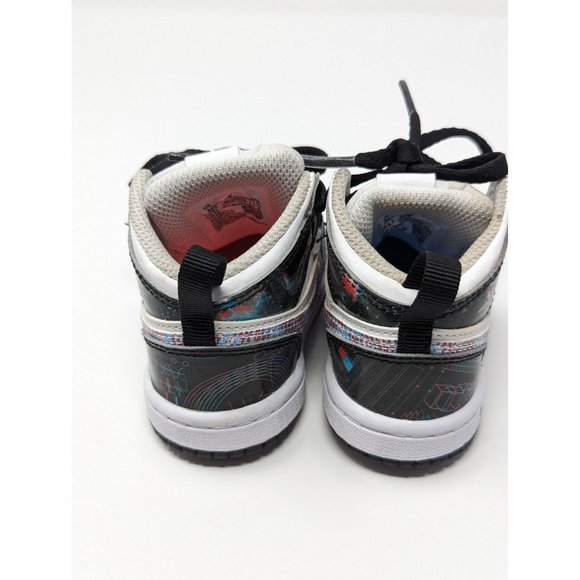 AIR JORDAN 1 MID SE TD 'TAKE FLIGHT' Size 5C - Picture 8 of 9